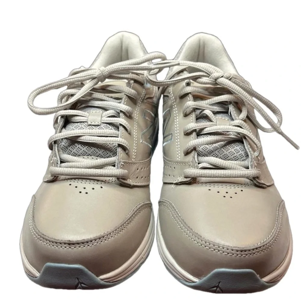 New Balance size 10